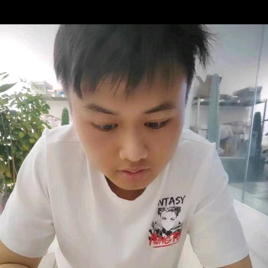 于小成头像