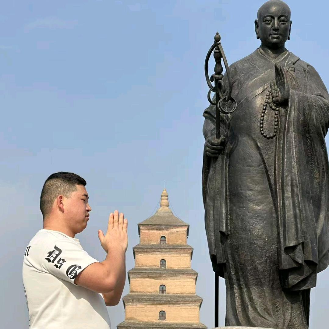 00后餐饮创业小伙VLOG