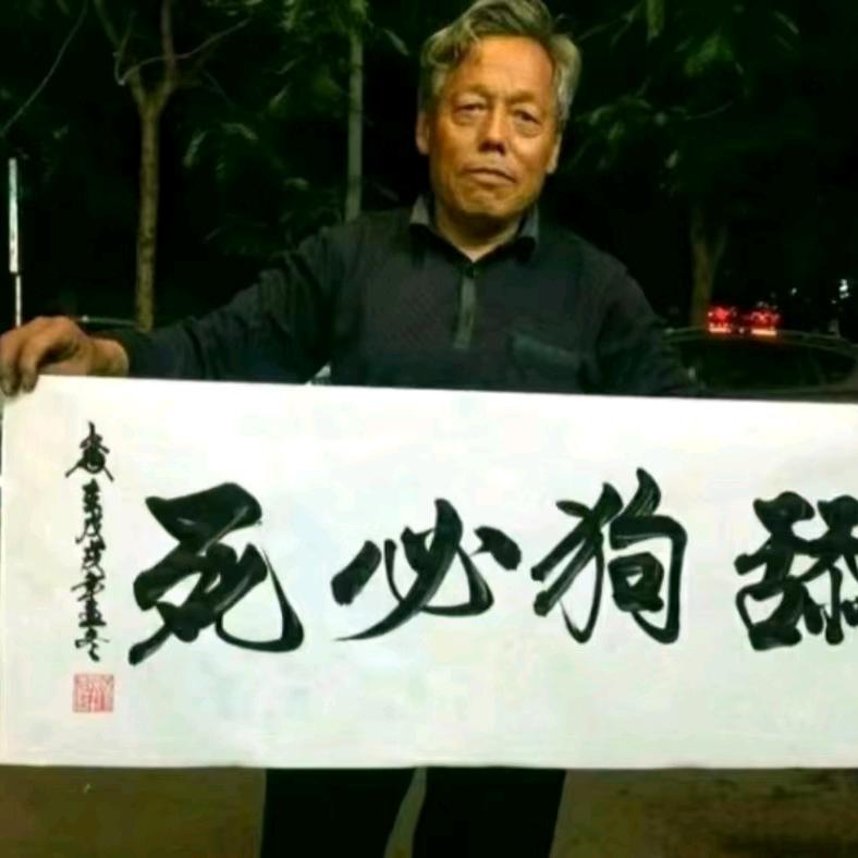 心事全在脸上.