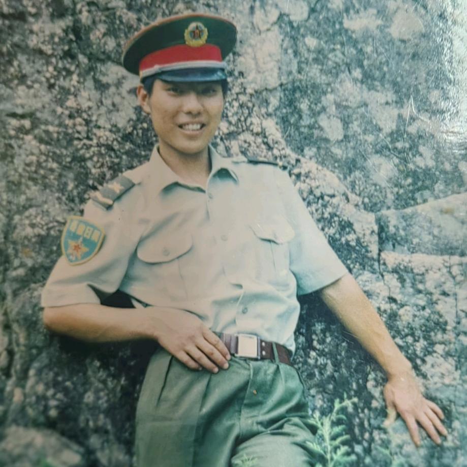 🍀军中绿花186🍀