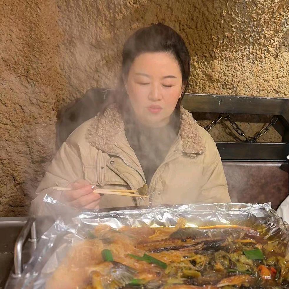 我们好像在哪见过？？？？？？