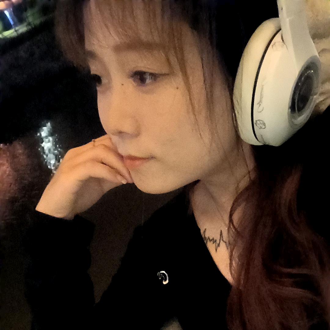 黜