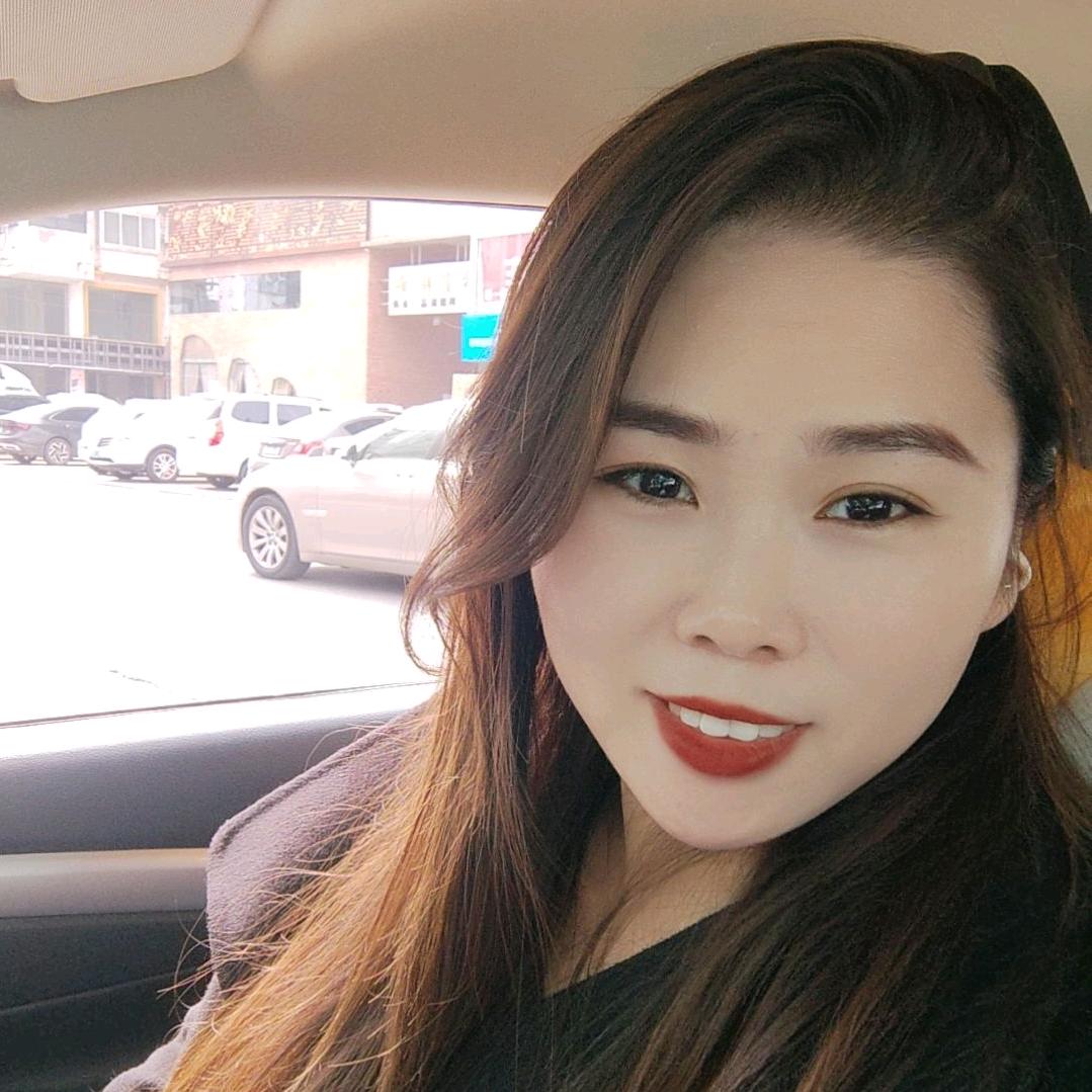 巨鹿洗车贴膜店的老板娘