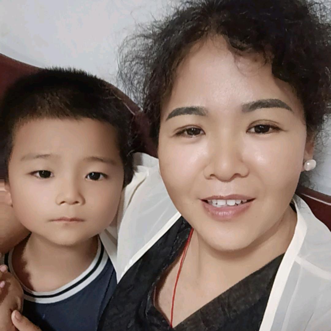 浩家妈妈1🎤唱歌跑调，伤感情歌