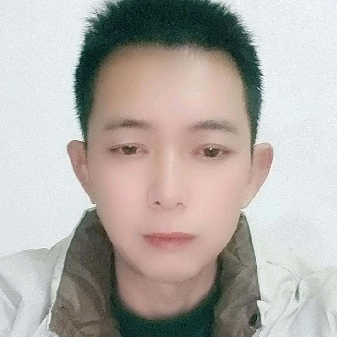 天真以现实