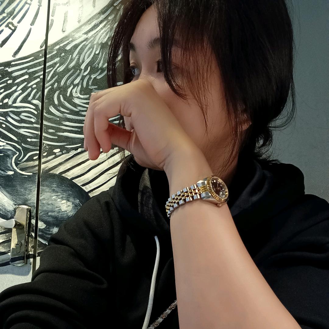 是小朱(高州月嫂)