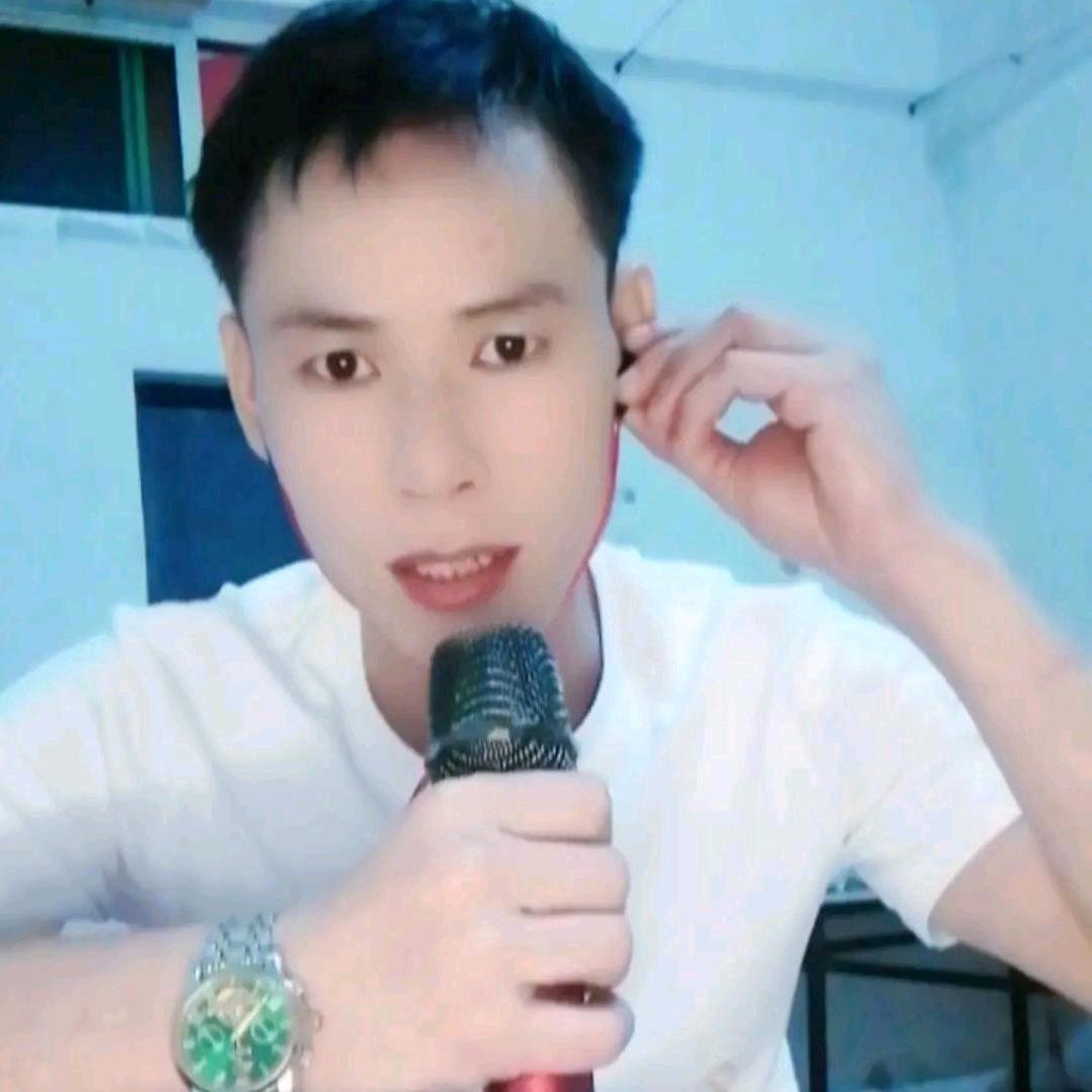 水中望月