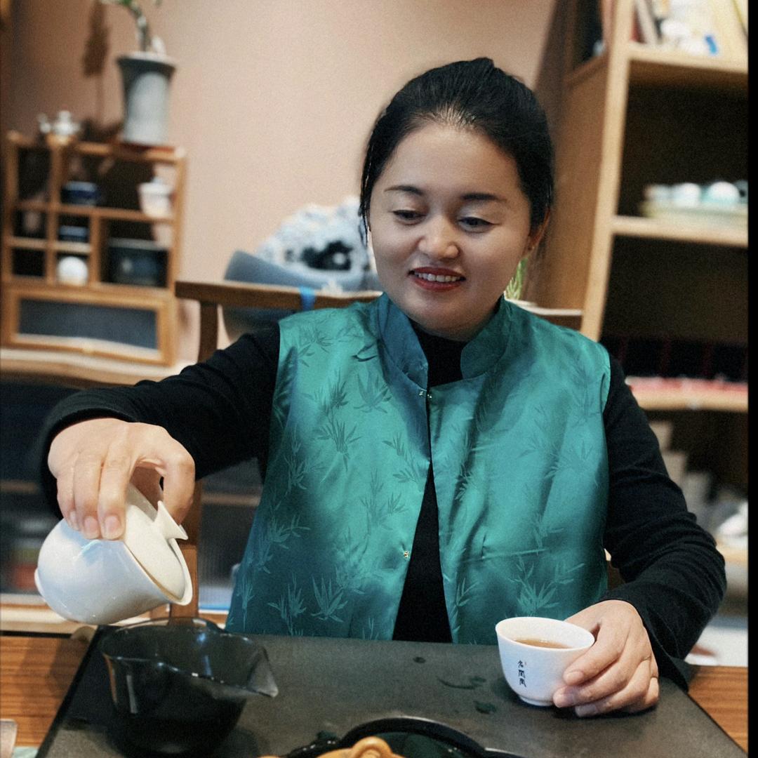 赵宏凤