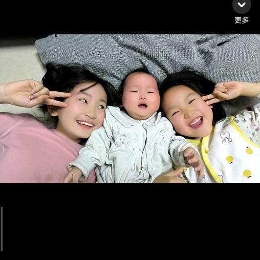 Luna与三个小怪兽养成记