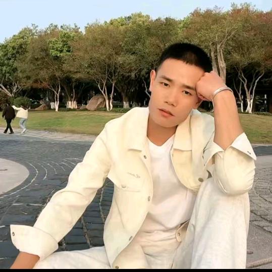 小黑好粗鲁