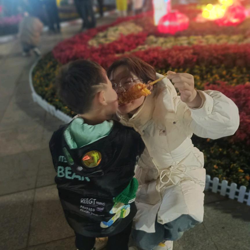 相亲相爱一家人