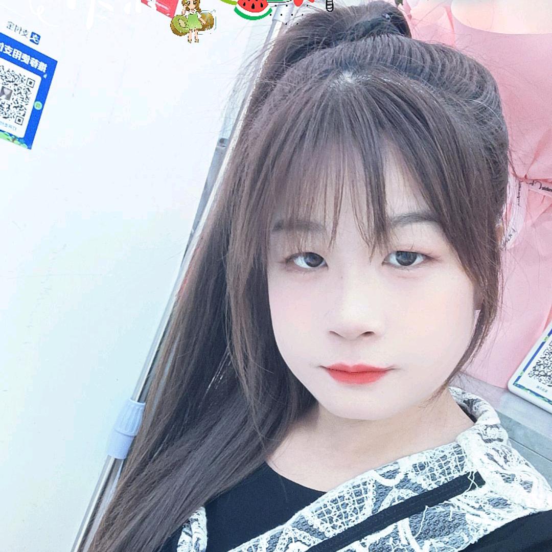 巴黎小镇女装~琼琼