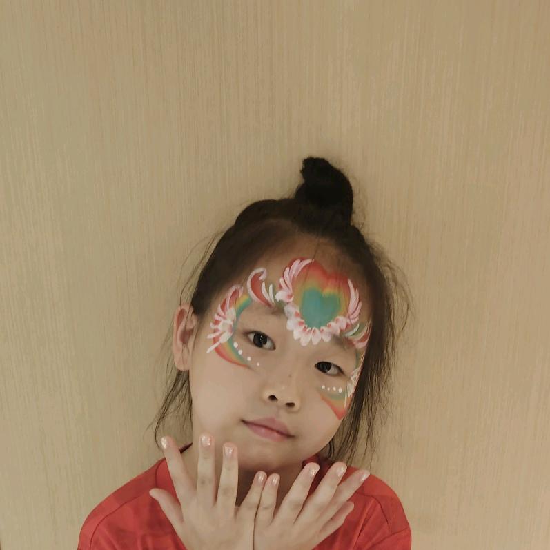 汐汐每天快乐一点点