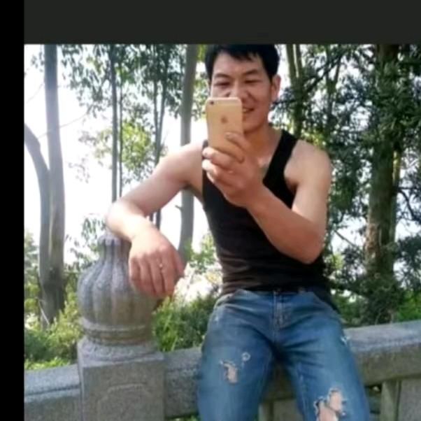 你毁我一时，我陪你一世