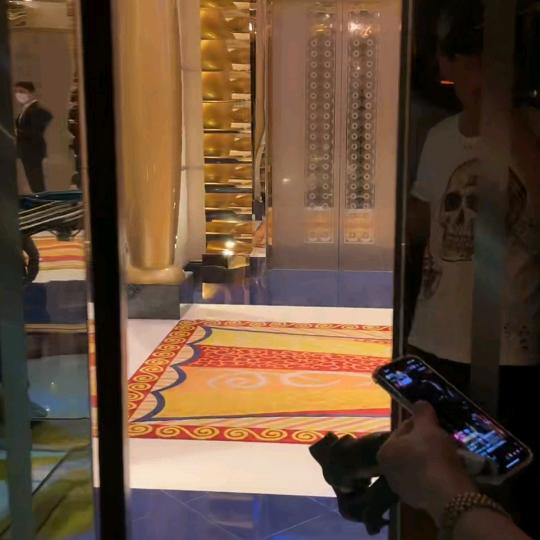 用户235