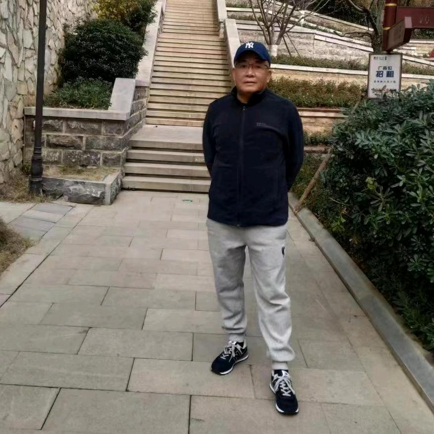 叮叮.