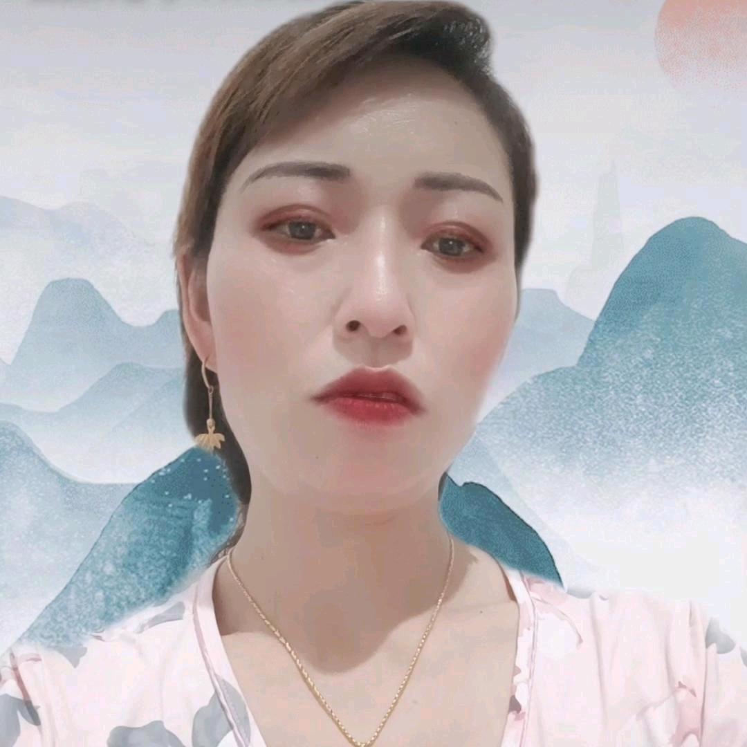 周启美晚上7点半开播