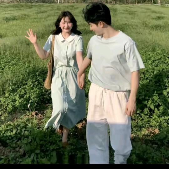 山_山屿你（韩系穿搭）