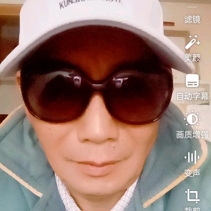 杨智