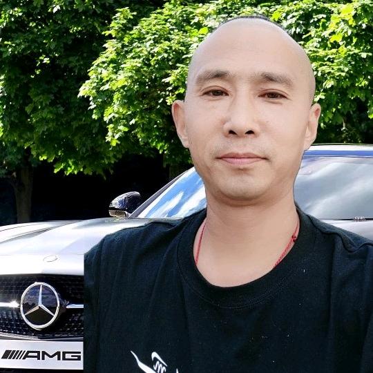 光头哥