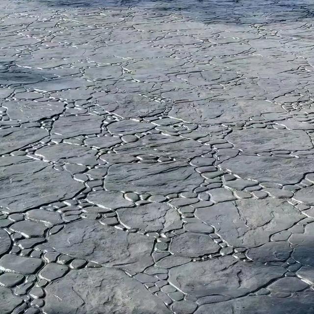 江上风清