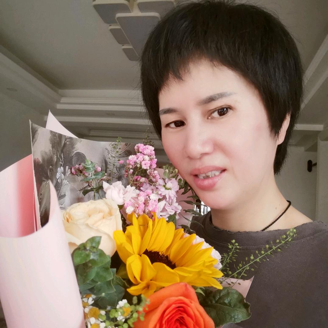 王姐（百事通）