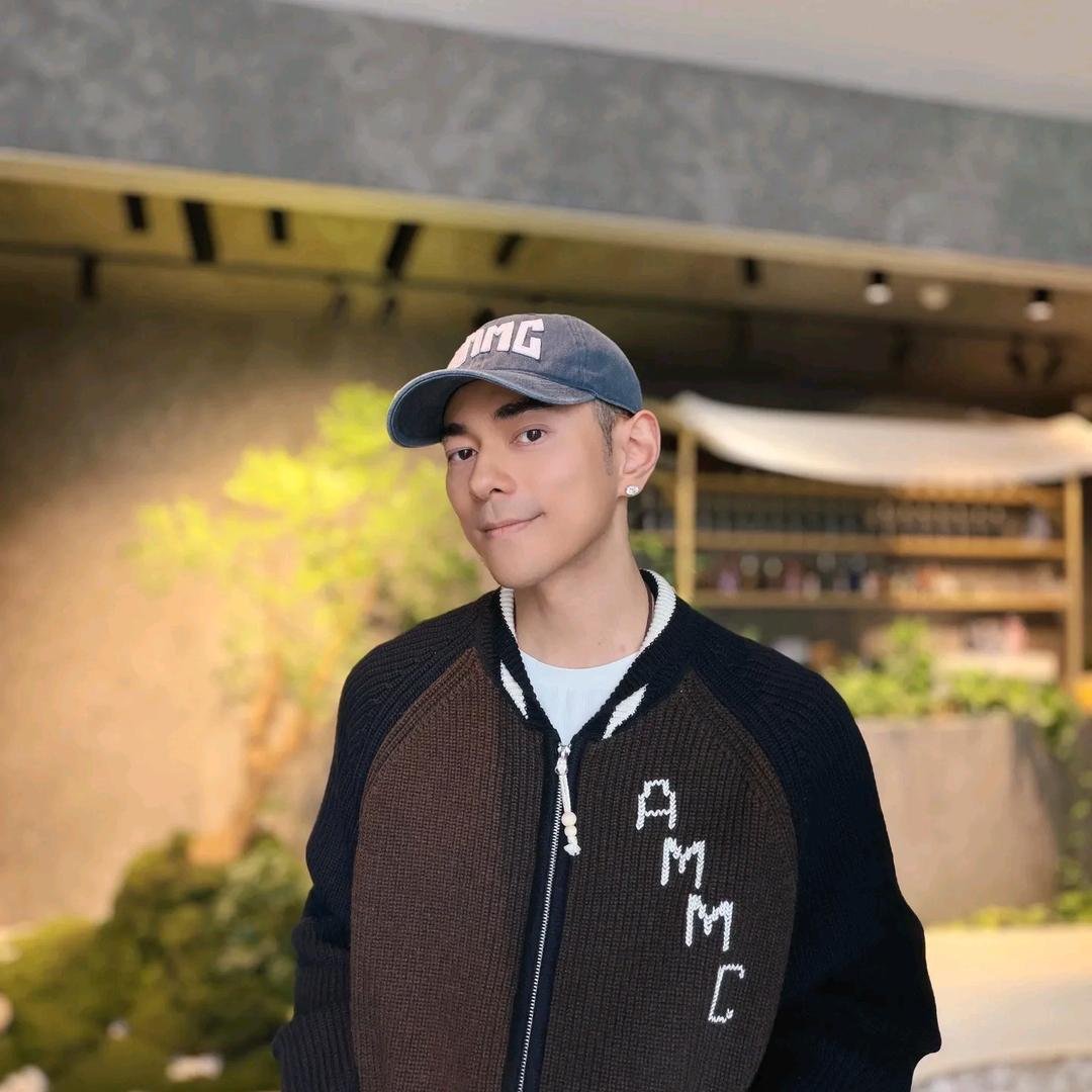 李晨nic（潮流穿搭）