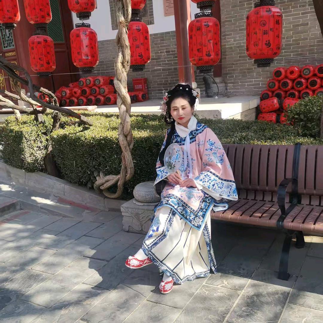 小敏儿，地址，河西红旗门口，路程甩饼