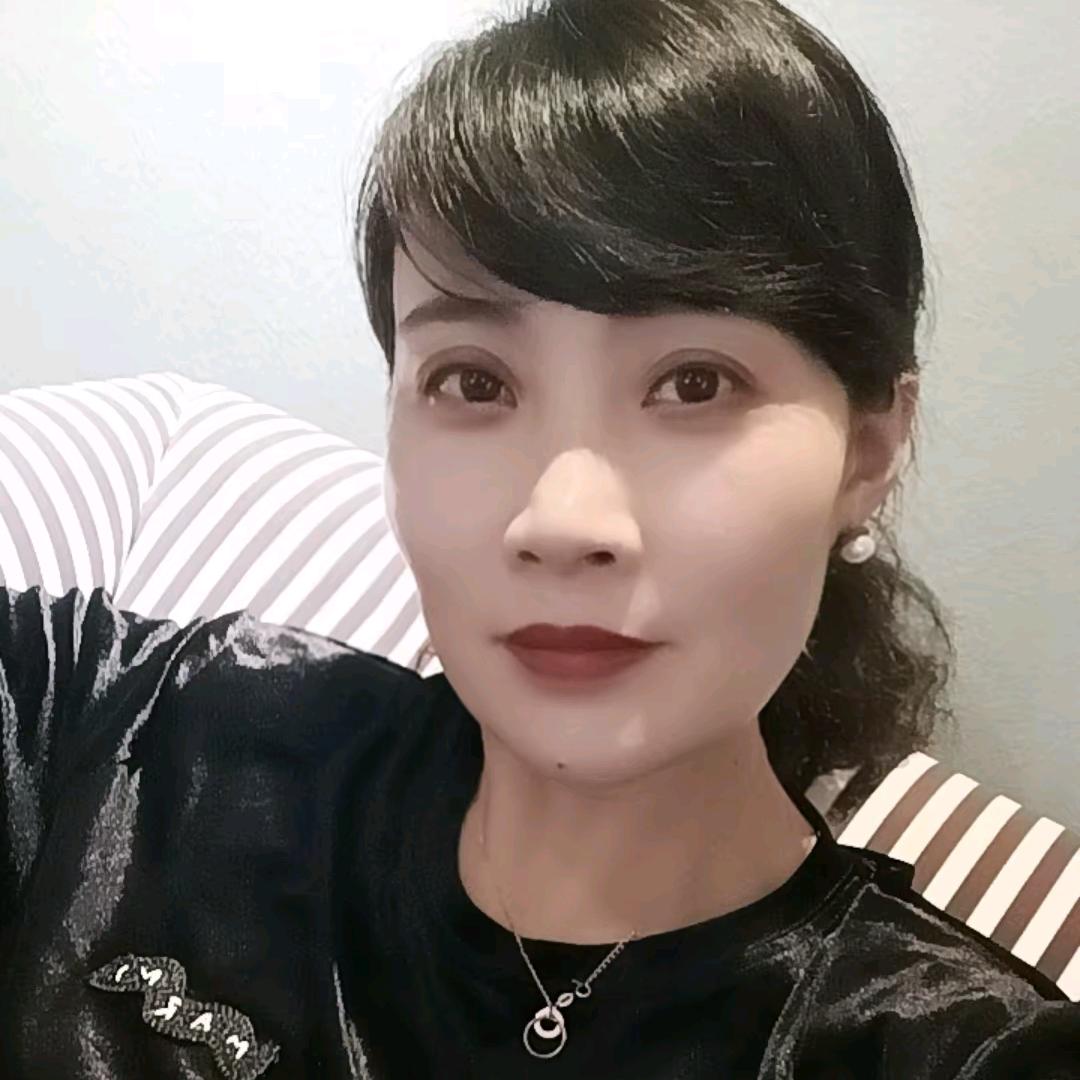 陈霞