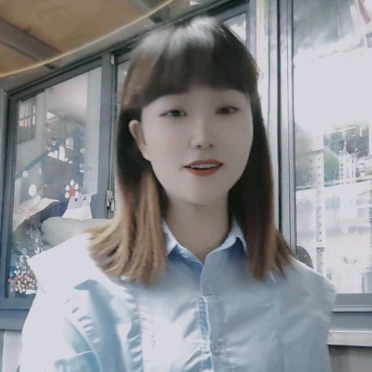 卖钢材的老板娘