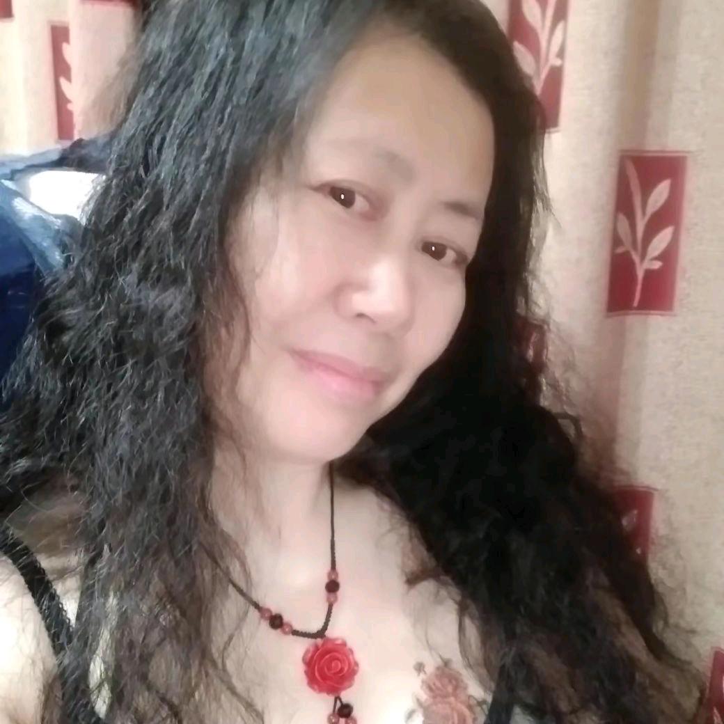 刘柳;