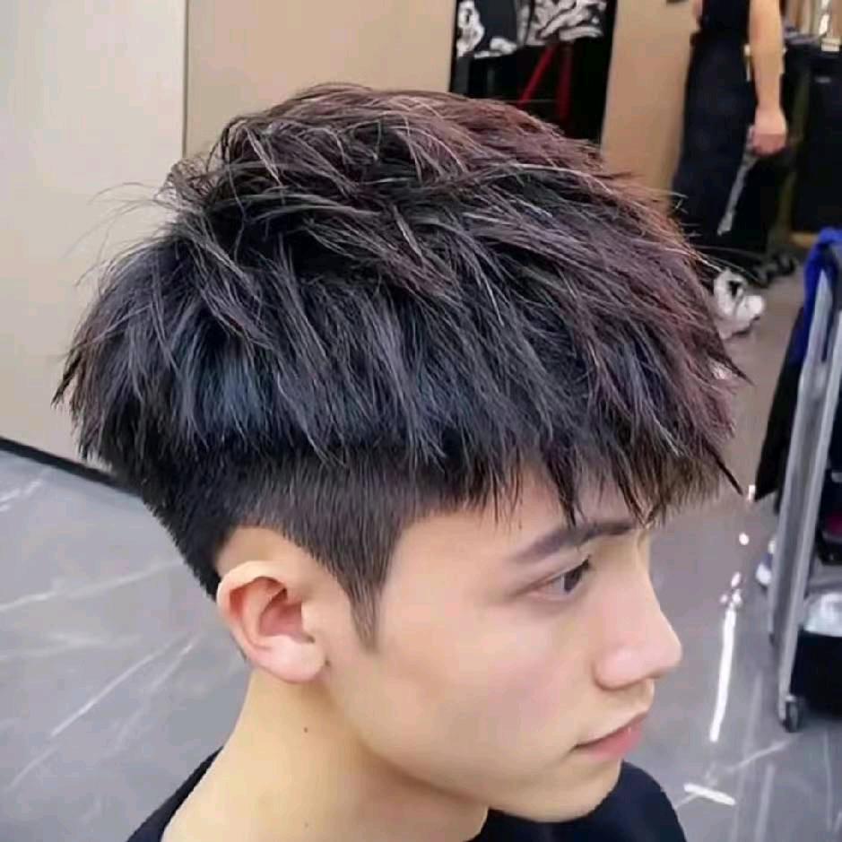 今何呀