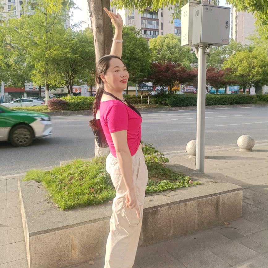 ♡Lᵒᵛᵉ乐悠ᵧₒᵤ刘♡