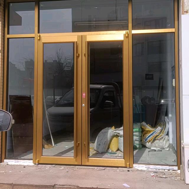 宏顺达玻璃安装