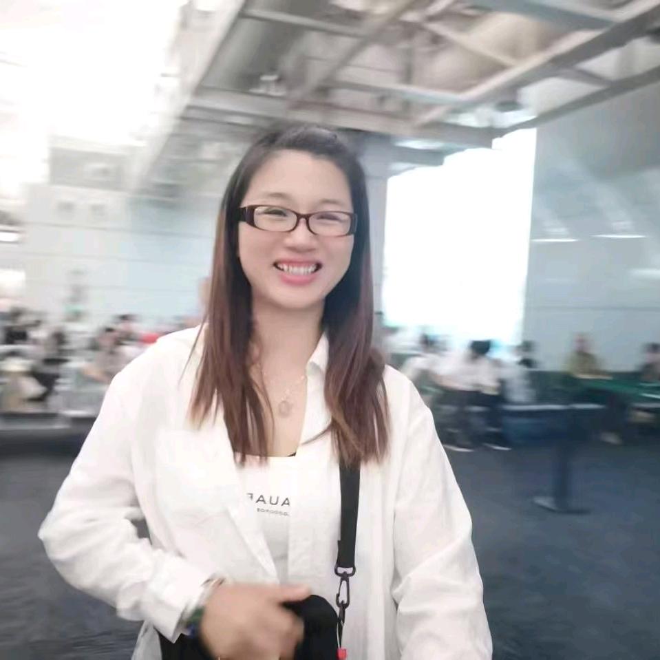 摆摊皇后🎙️（不定时摆摊卖水果直播）