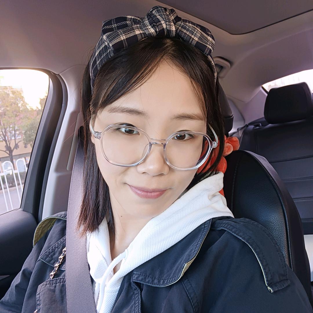 锦鲤小静🌻
