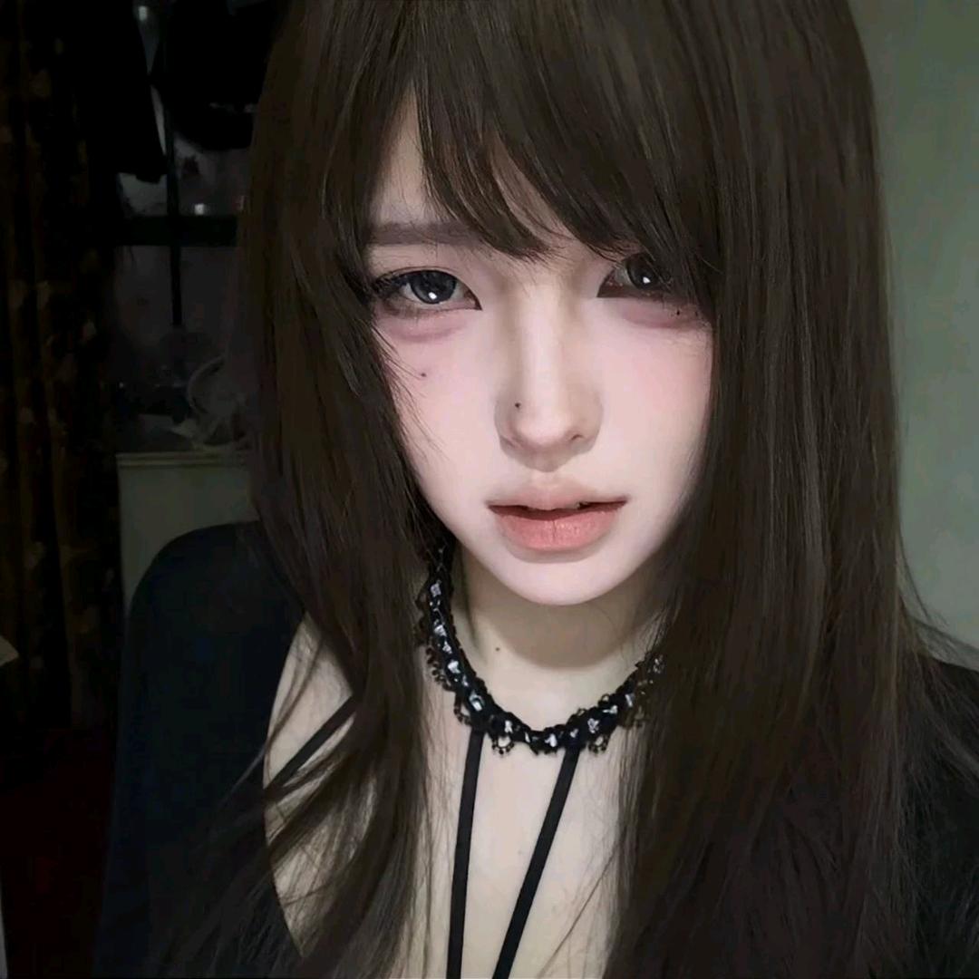 木木.