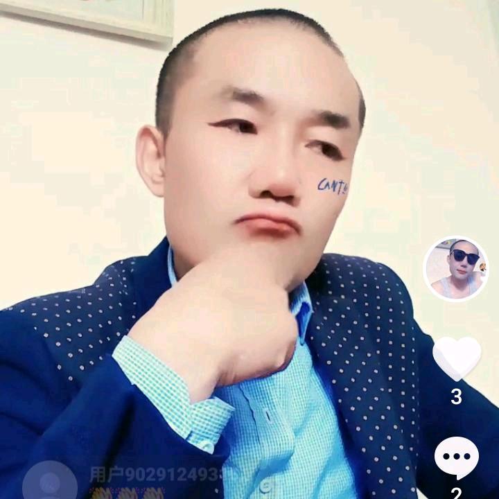 张哥从小就帅