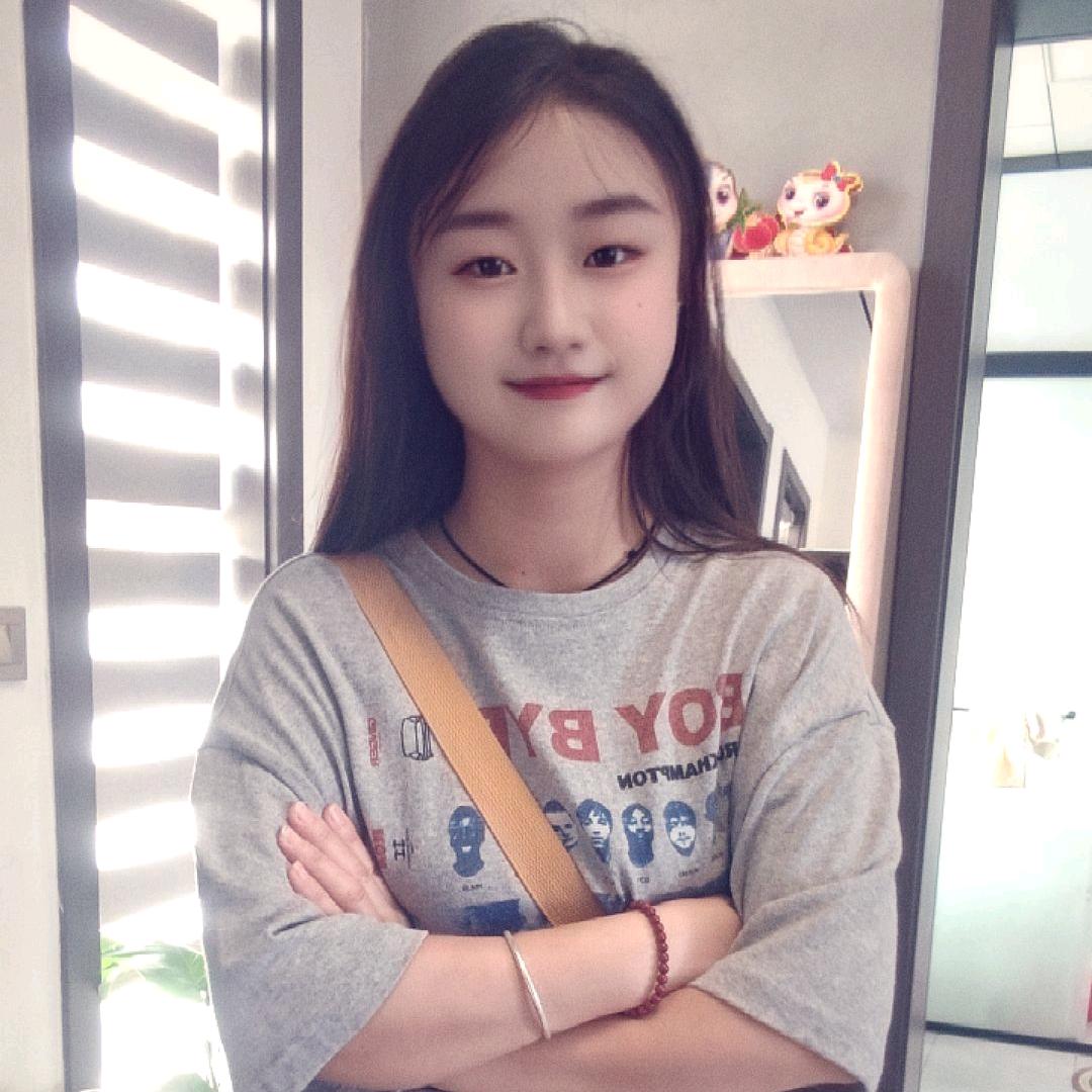 做广告卖捆蹄的小姐姐