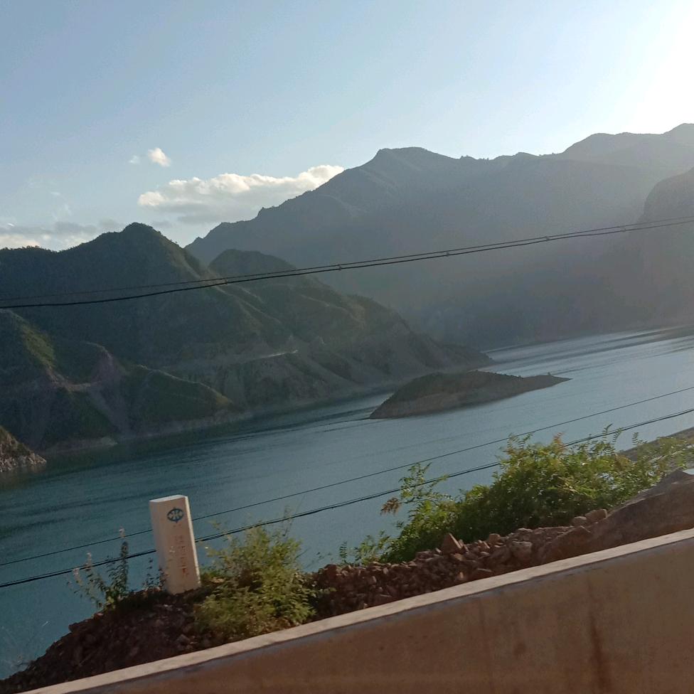 明天会更好₍˄·͈༝·͈˄*₎◞ ̑̑