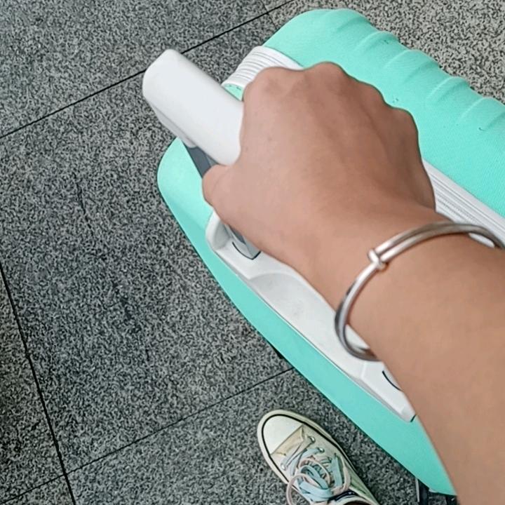 用户13048162765