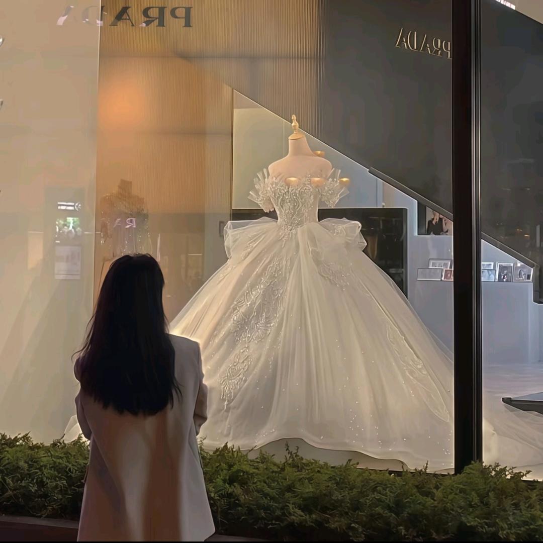 海上月是天上月