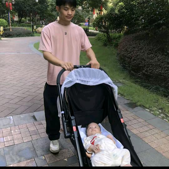 南兴品牌电池超市