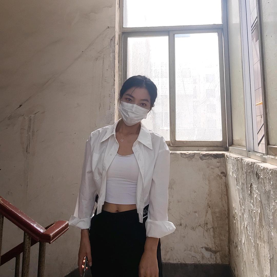 许明月