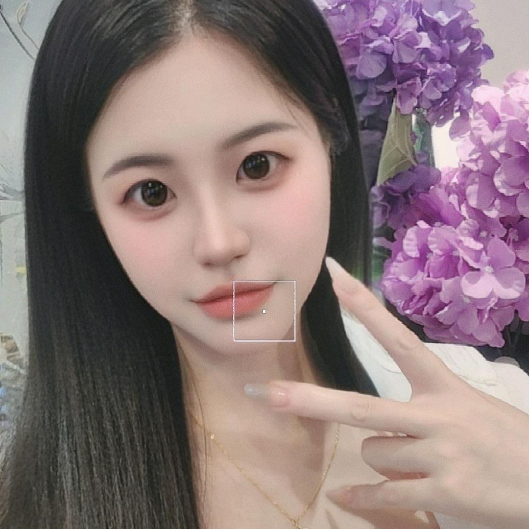 二二默默恰不饱🧐