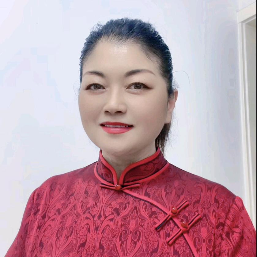 华姐唱歌早8.20服饰