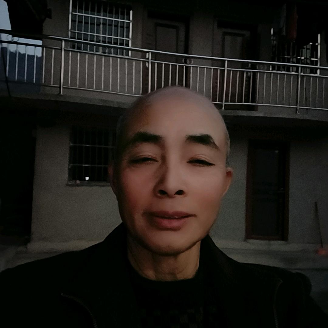杨开云