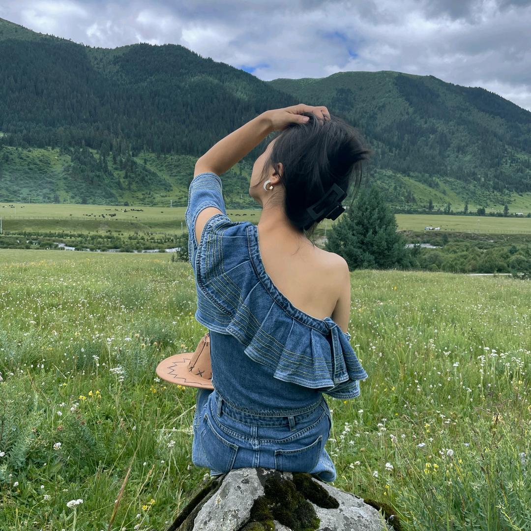 张婷