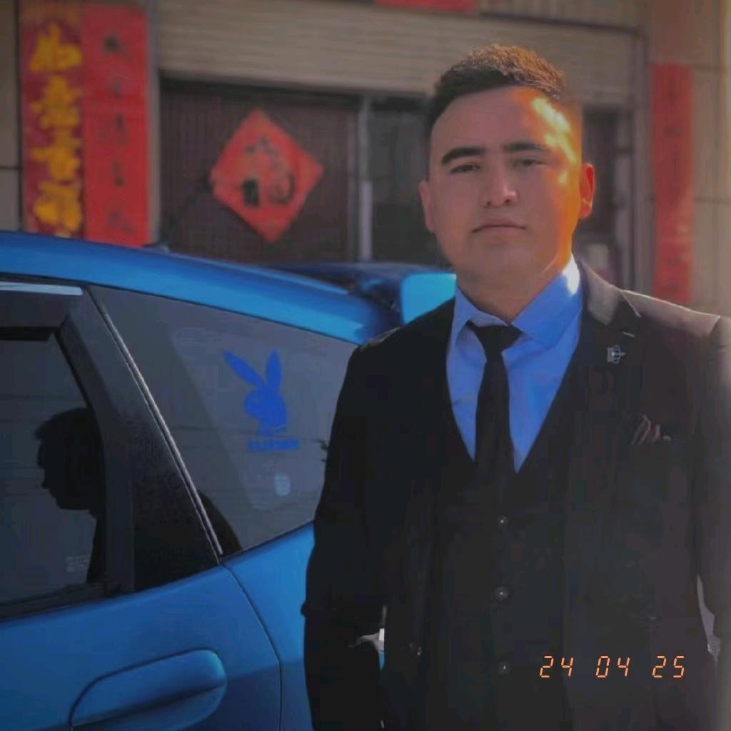 阿迪力~苏力坦