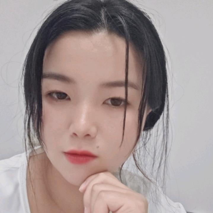 👣L˻˳˯ₑiu